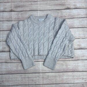 Aritzia Babaton Cable Knit Cropped Sweater Oatmeal Size‎ 2XS Crewneck Pullover